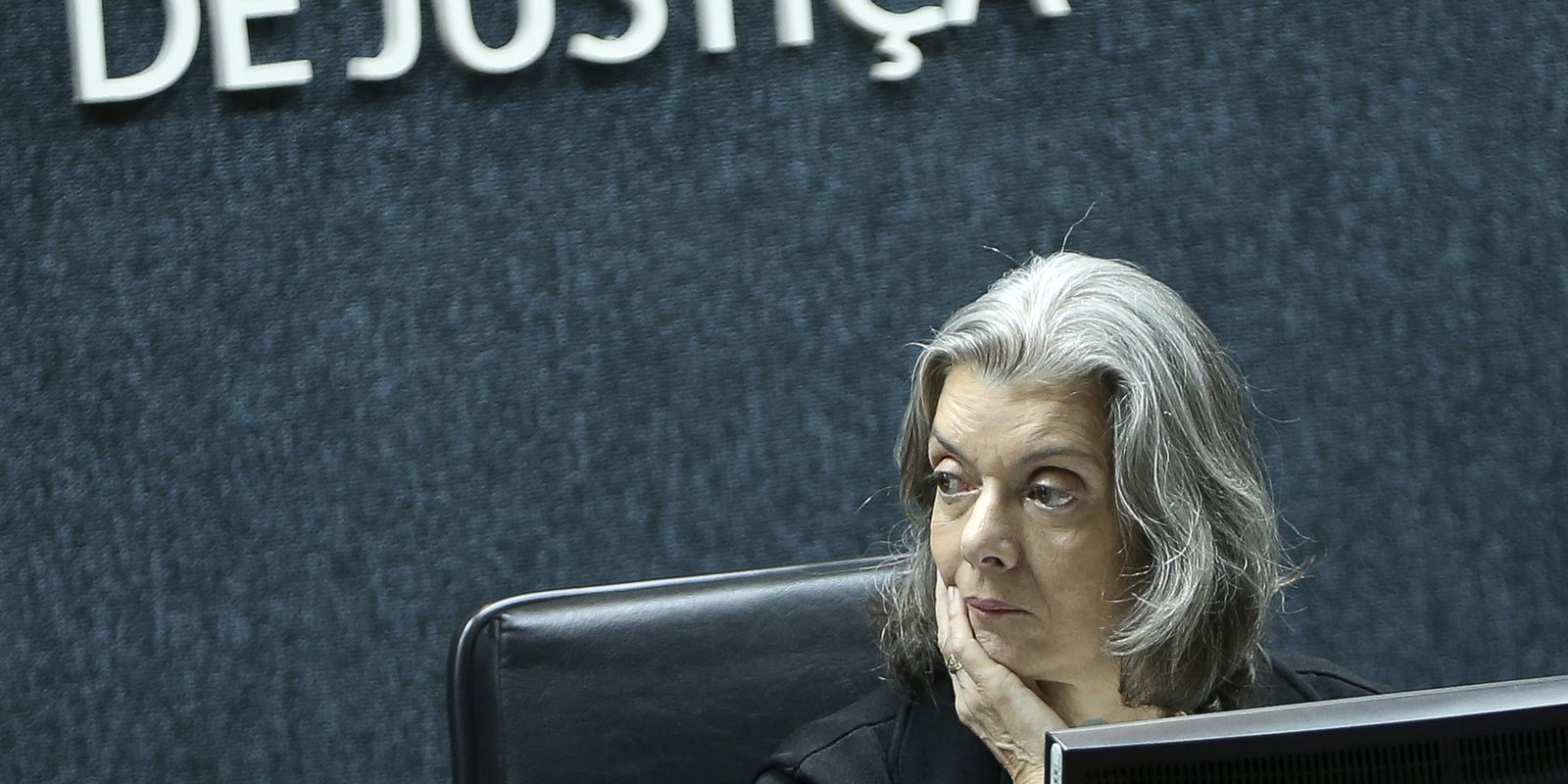 carmen-lucia-vota-por-derrubar-flexibilizacao-da-lei-da-ficha-limpa