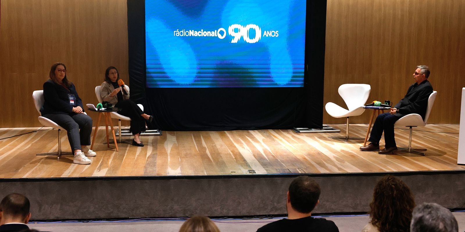 radio-nacional-celebra-90-anos-com-memoria-e-digitalizacao